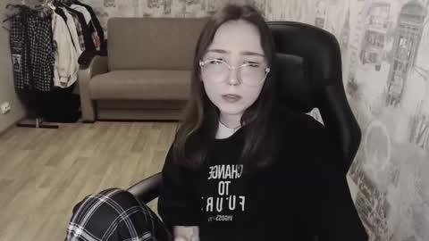 Snapshot of ameliakamishiro chatting on 01-14-25, 03:26 Amelia online show from 01-14-25, 03:26