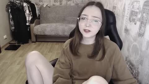 Snapshot of ameliakamishiro chatting on 01-28-25, 11:06 Amelia online show from 01-28-25, 11:06