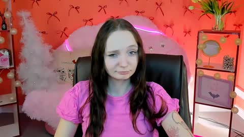 Snapshot of ameliamalina chatting on 12-13-24, 11:34 Amelia online show from 12-13-24, 11:34