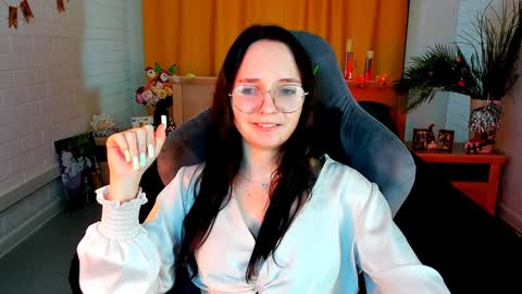 Amelia online show from 12-19-24, 08:45