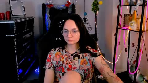 Snapshot of ameliamalina chatting on 12-20-24, 08:38 Amelia online show from 12-20-24, 08:38