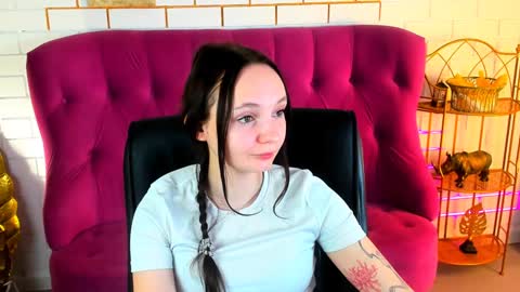 Snapshot of ameliamalina chatting on 01-21-25, 05:49 Amelia online show from 01-21-25, 05:49