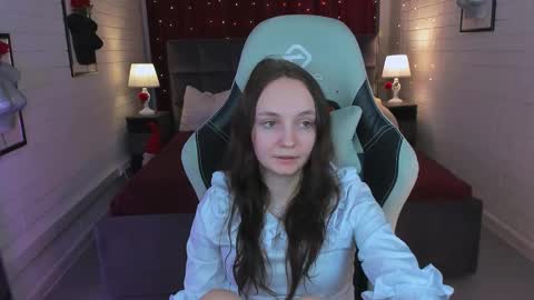 Amelia online show from 02-27-25, 08:28