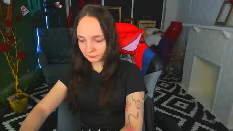 Snapshot of ameliamalina chatting on 03-04-25, 05:11 Amelia online show from 03-04-25, 05:11