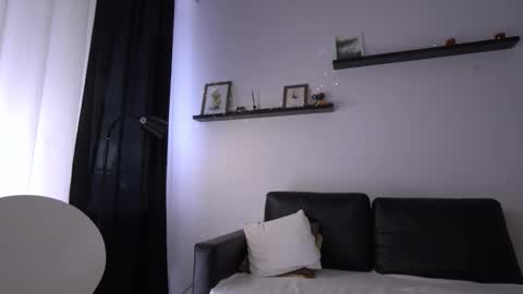 Amelia   online show from 03-15-26, 11:05