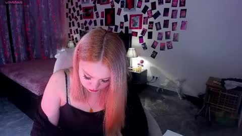 Amelia online show from 03-31-26, 08:42