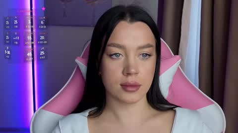 Amelia Sonk online show from 11-06-25, 07:20