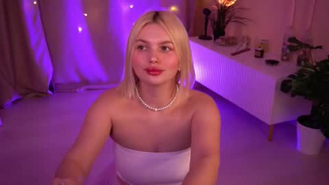  Amelia  online show from 02-03-26, 06:40