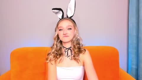 Snapshot of ameliawise chatting on 12-26-24, 09:01 ameliawise online show from 12-26-24, 09:01