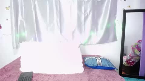 amelie brown online show from 01-11-25, 10:40