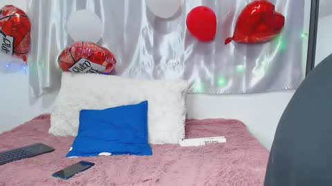 amelie brown online show from 03-01-25, 01:32