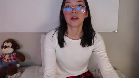 Amelie online show from 02-26-25, 11:26