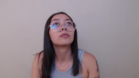 Amelie online show from 03-06-25, 09:53