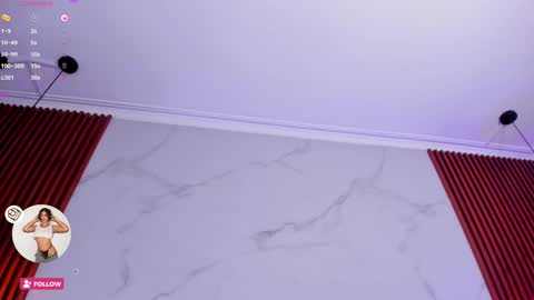 Snapshot of amelie_leigh chatting on 01-08-25, 07:13 Alejandra online show from 01-08-25, 07:13