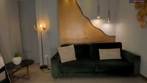 Snapshot of ameliegraham chatting on 12-22-24, 02:06 Amelie Graham online show from 12-22-24, 02:06