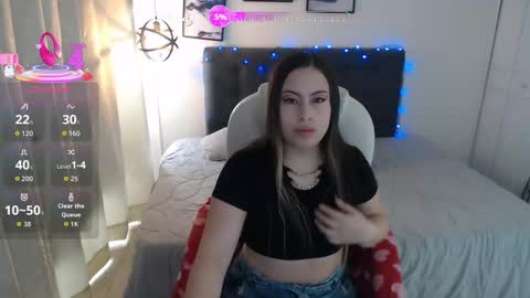 Amelie  online show from 12-01-25, 02:22