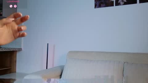 Victoria online show from 05-13-26, 12:52