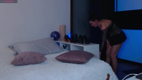 amelinamersi online show from 02-24-26, 07:12