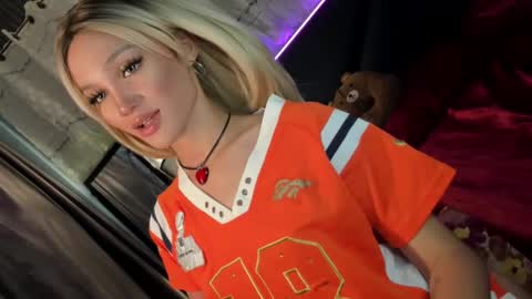 amelinckx online show from 02-17-25, 08:04