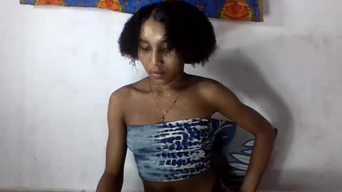 Snapshot of amelisy20005 chatting on 04-28-26, 08:14 amelisy20005 online show from 04-28-26, 08:14