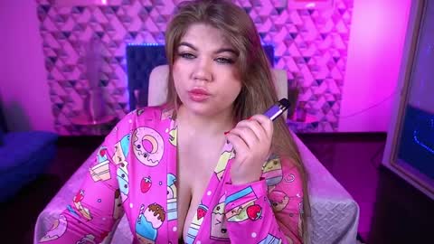 Snapshot of amellywhite chatting on 04-03-26, 01:09 Alina online show from 04-03-26, 01:09