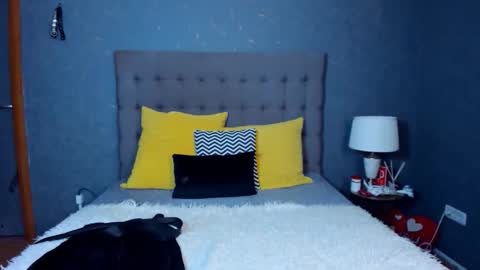 amelycube343767 online show from 11-23-25, 05:07