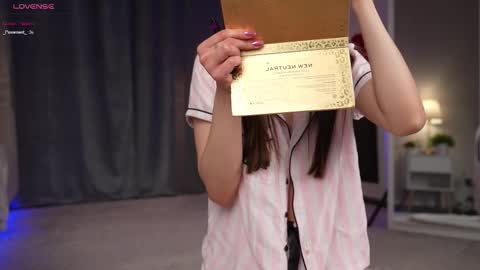 Amy  online show from 10-18-25, 02:36