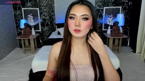 Claire online show from 09-22-25, 10:17