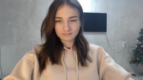 Julia  online show from 01-13-26, 09:25