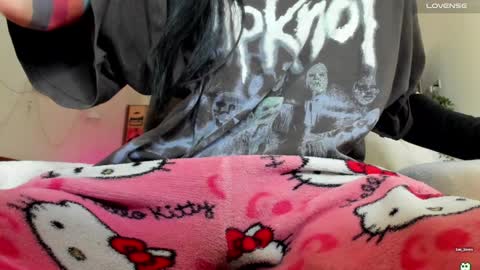 Amaya online show from 01-13-25, 05:55