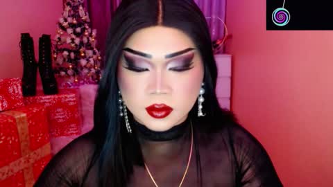 Queen Mireska online show from 12-04-25, 02:59