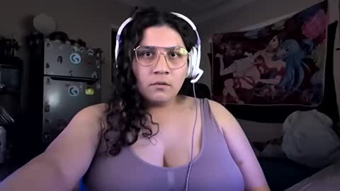 amicia17 online show from 05-02-26, 10:31