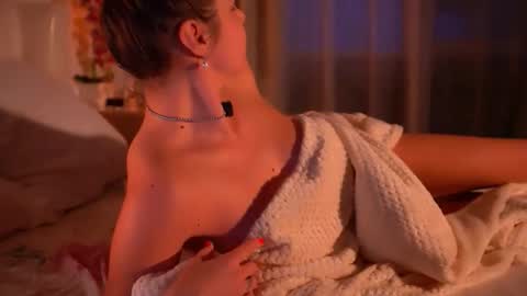 Snapshot of amidachris chatting on 01-15-26, 05:56 Amida online show from 01-15-26, 05:56