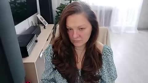 Mila online show from 03-08-26, 03:54