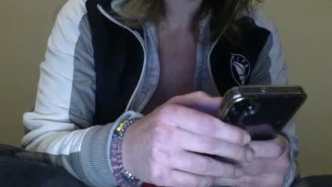 Snapshot of amileadivinestar0987 chatting on 12-23-24, 12:35 amileadivinestar0987 online show from 12-23-24, 12:35