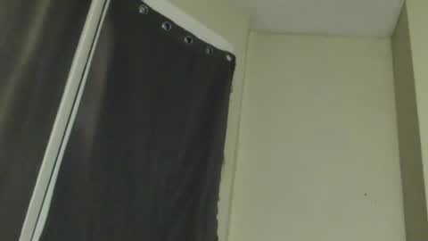 Snapshot of amileadivinestar0987 chatting on 12-31-24, 12:21 amileadivinestar0987 online show from 12-31-24, 12:21