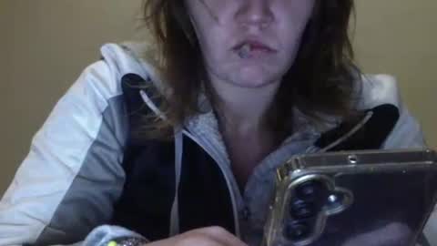 amileamariestar online show from 12-23-24, 04:33