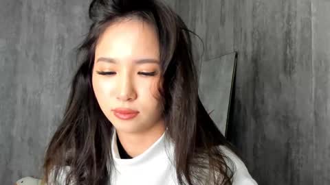 Amina online show from 02-15-25, 06:55