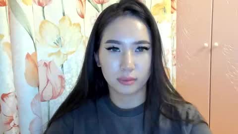 Amina online show from 10-14-25, 12:17