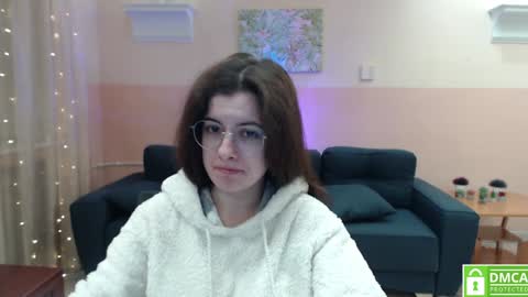 Amina online show from 01-06-25, 06:25