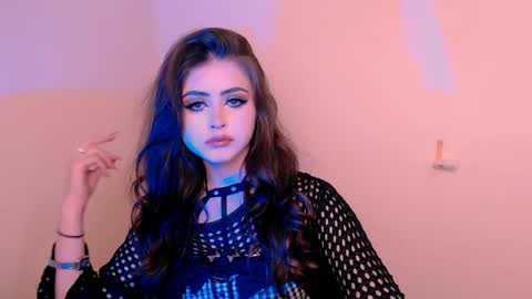 Amina online show from 04-06-26, 10:33