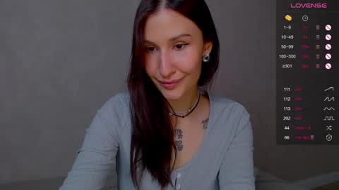 Camilla online show from 11-06-25, 11:48