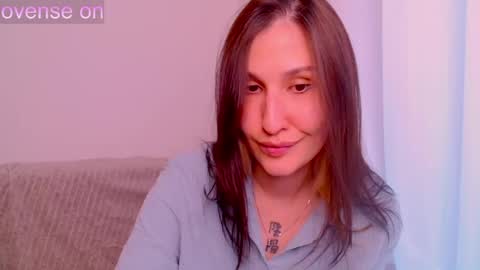 Snapshot of aminegulse chatting on 05-31-26, 12:12 Camilla online show from 05-31-26, 12:12