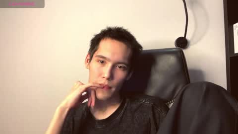 amiraebitsh online show from 04-24-26, 05:48