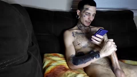 amiri_sweater online show from 03-12-25, 10:59