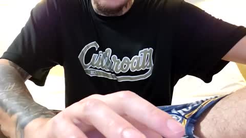 amiri_sweater online show from 11-30-25, 09:13