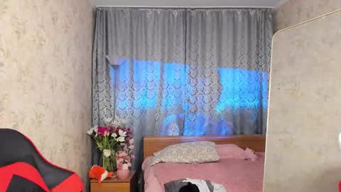 Ami online show from 03-10-26, 06:24