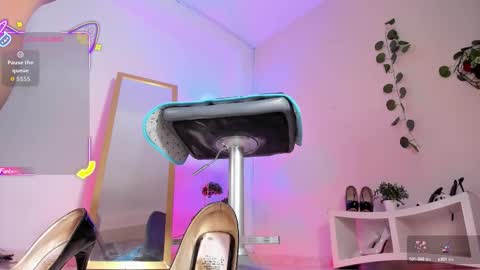 Amelya online show from 10-08-25, 07:44