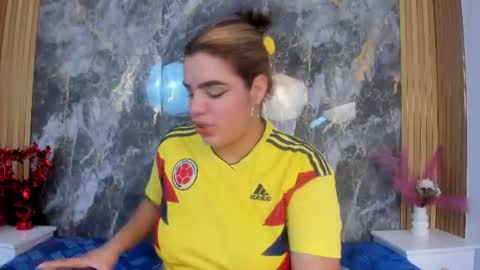 Snapshot of ammy_honey chatting on 06-23-26, 10:41 Ammy Honey online show from 06-23-26, 10:41