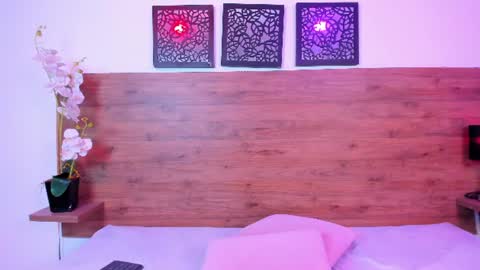 Snapshot of ammy_honey chatting on 08-01-26, 08:41 Ammy Honey online show from 08-01-26, 08:41